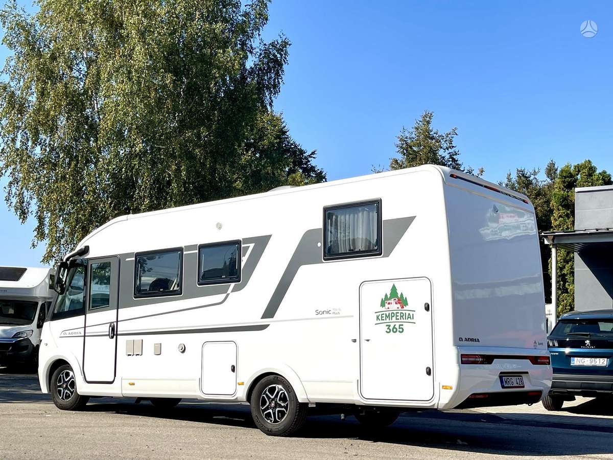 Adria Sonic Plus 700SL Automatas, campers