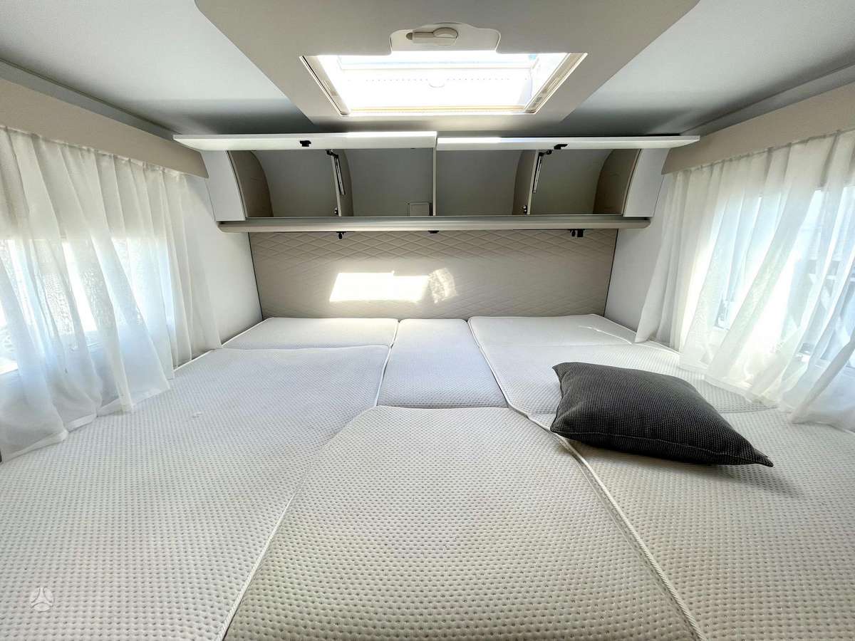 Adria Sonic Plus 700SL Automatas, campers