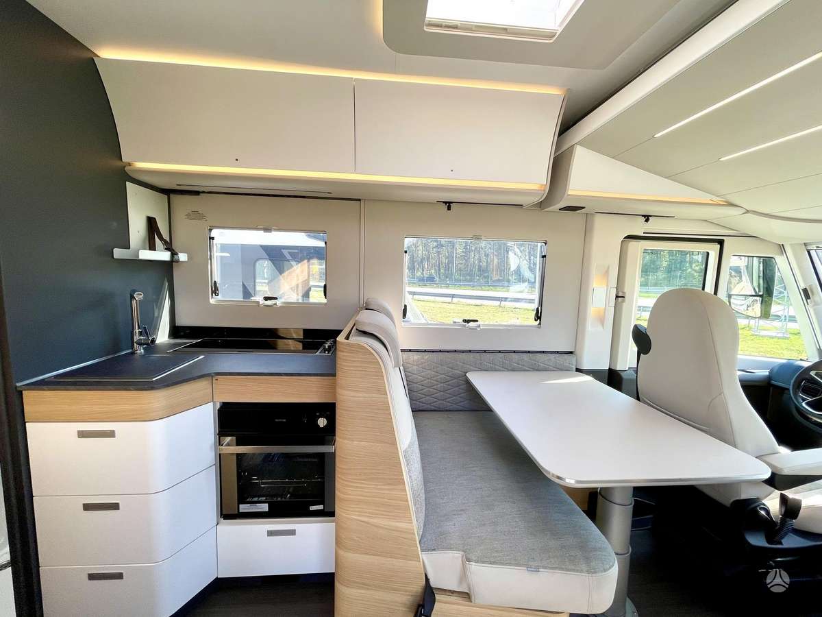 Adria Sonic Plus 700SL Automatas, campers