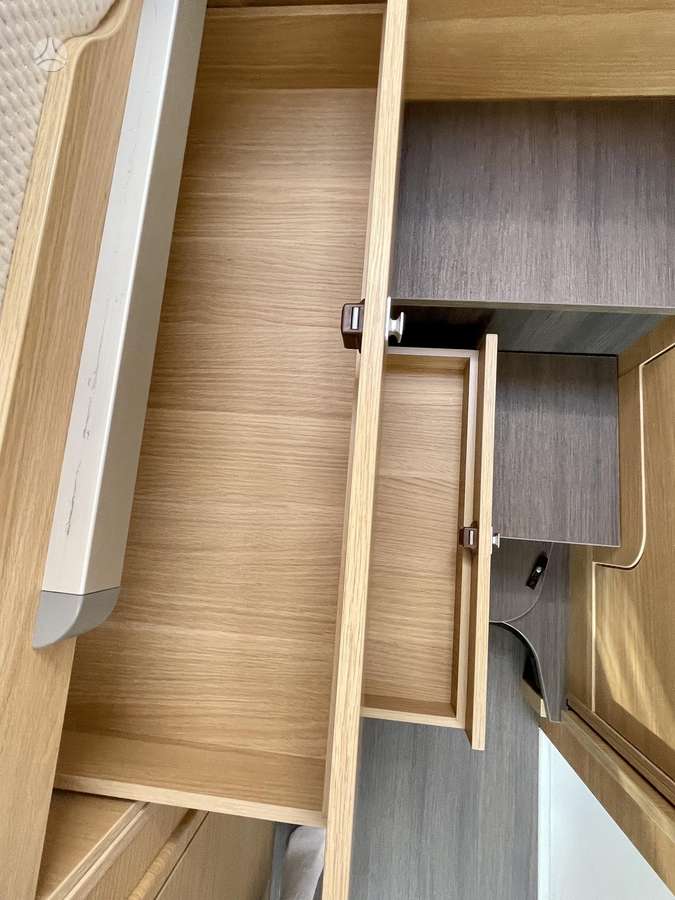 Adria Sonic Plus 700SL Automatas, campers