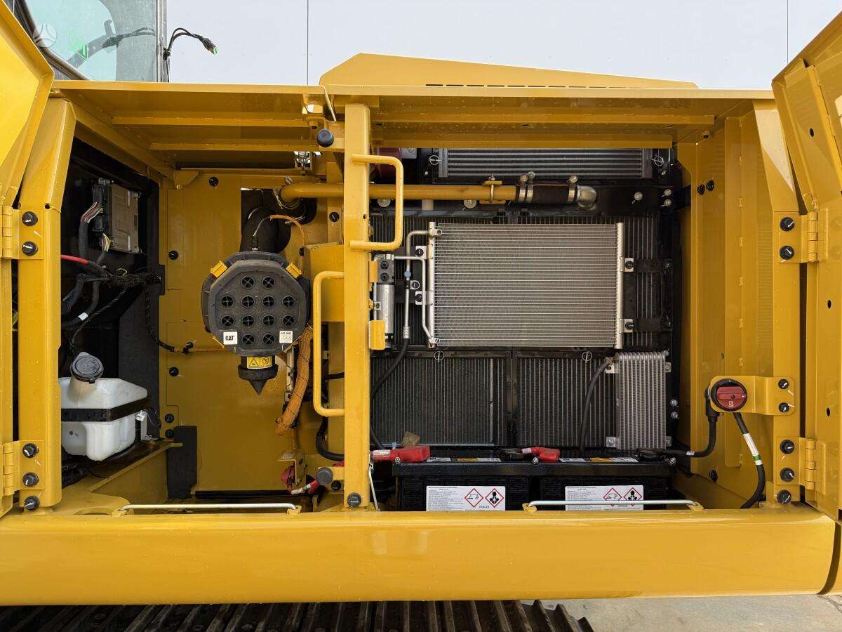 Caterpillar 321, ekskavatori