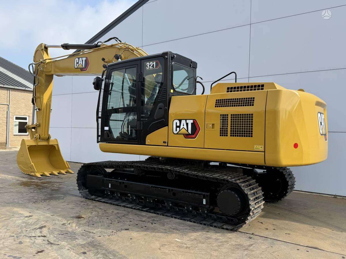 Caterpillar 321, ekskavatoriai