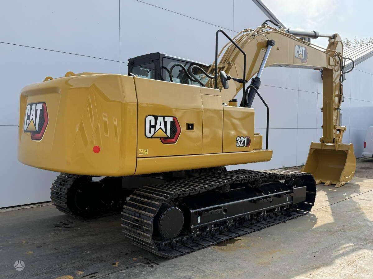 Caterpillar 321, ekskavatoriai