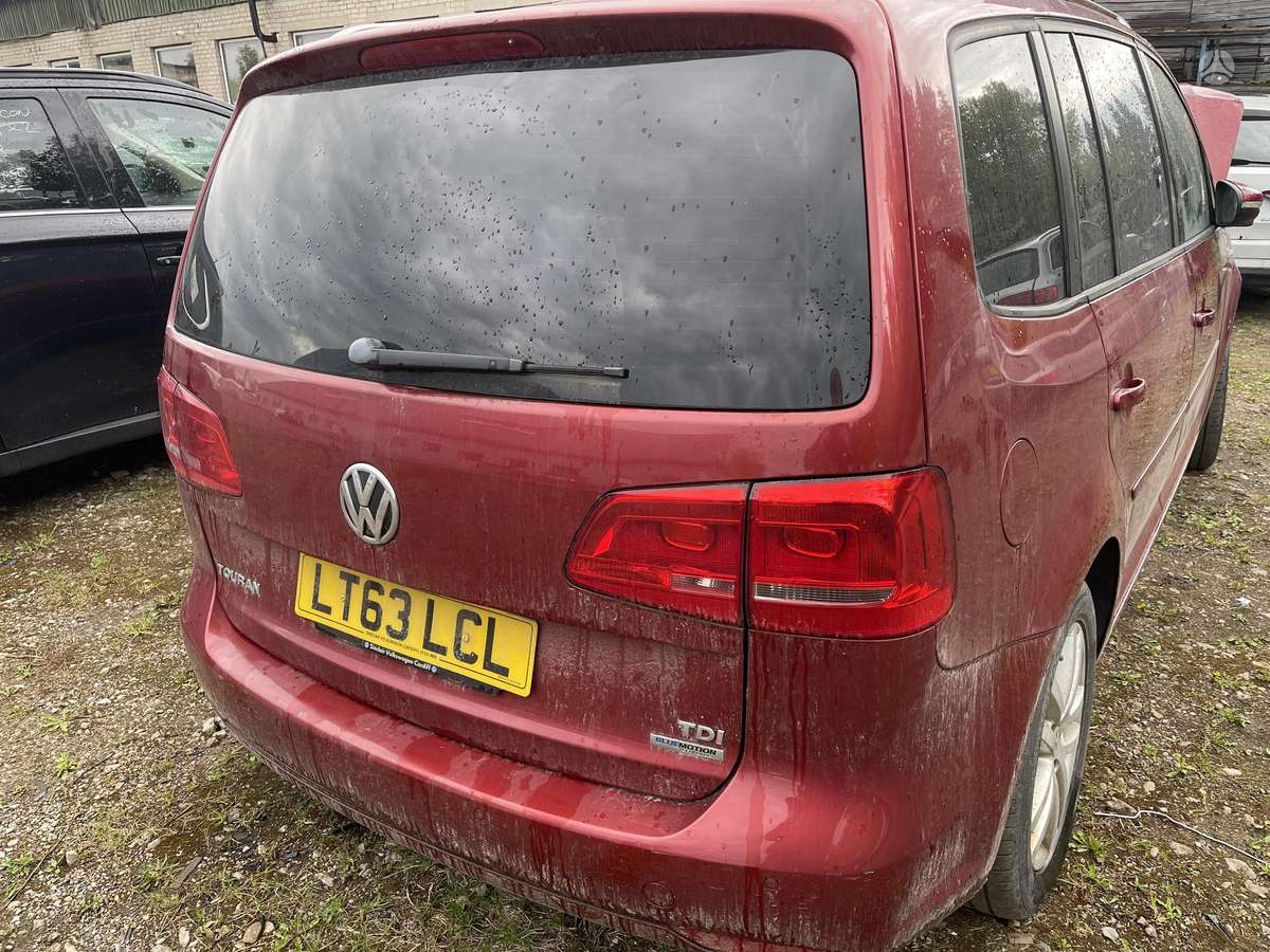 Volkswagen Touran по частям