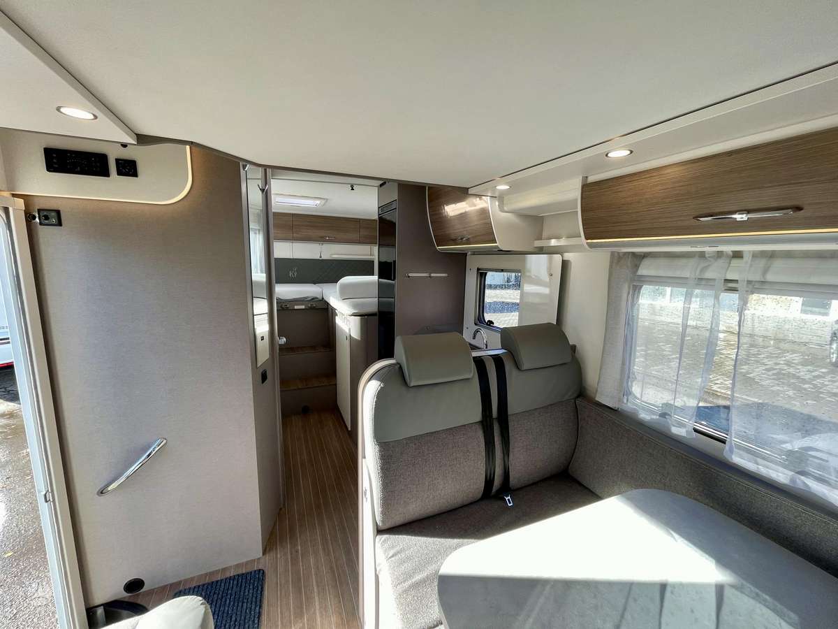 Laika ETRUSCO T 7300 SB, campers