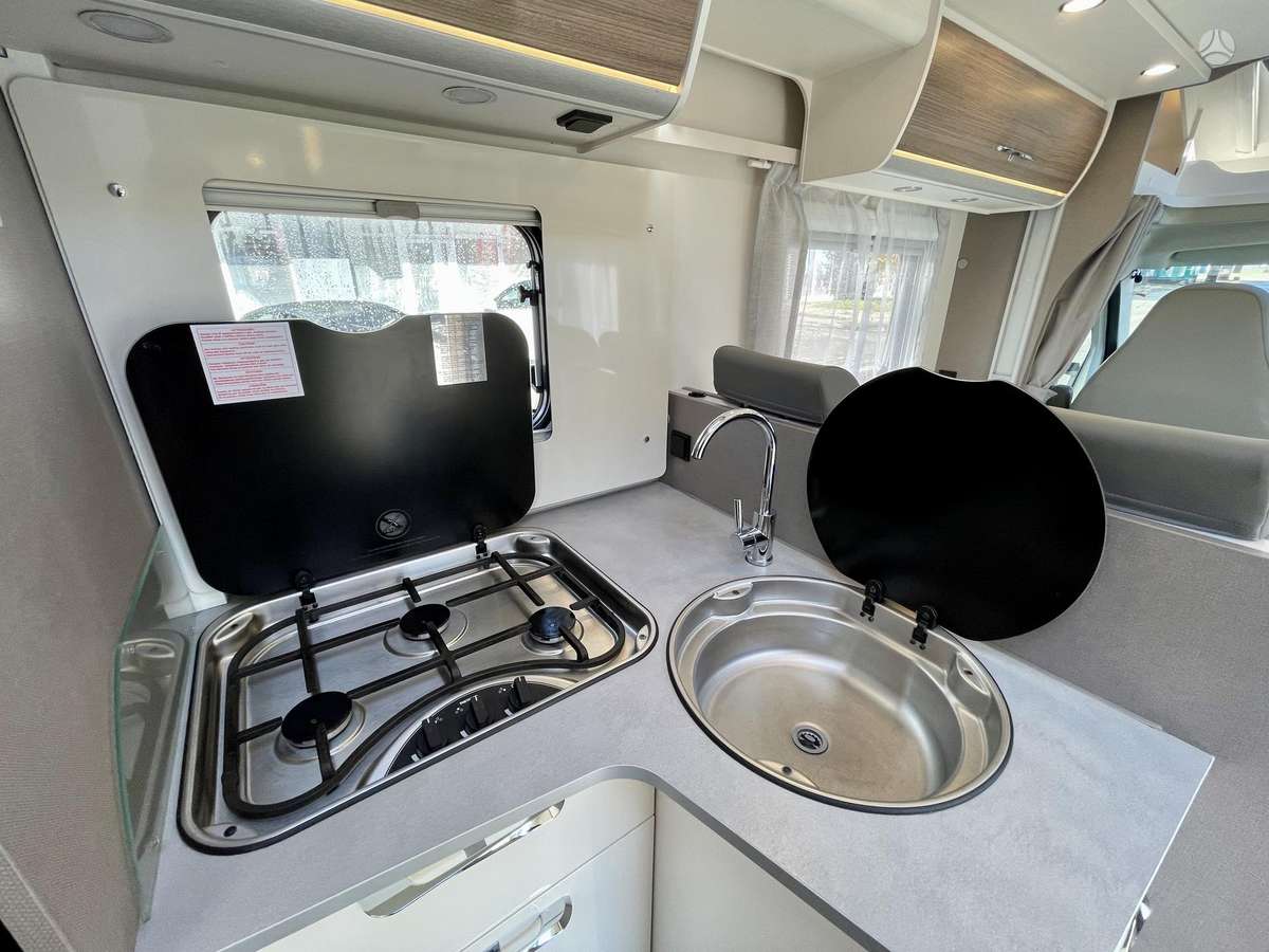 Laika ETRUSCO T 7300 SB, campers