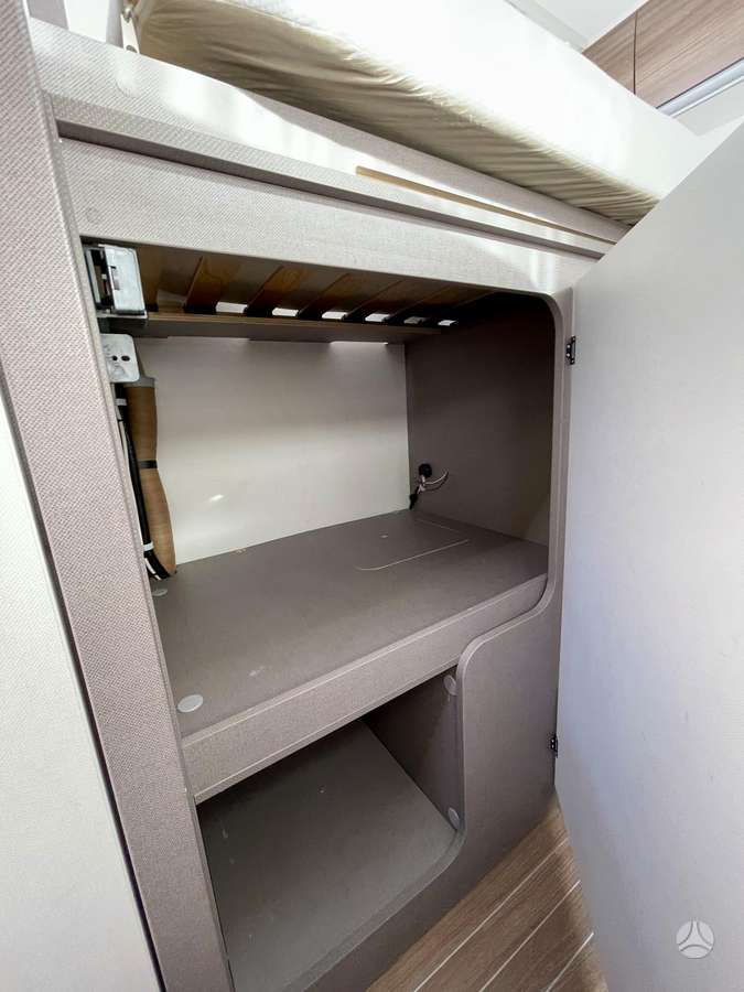 Laika ETRUSCO T 7300 SB, campers