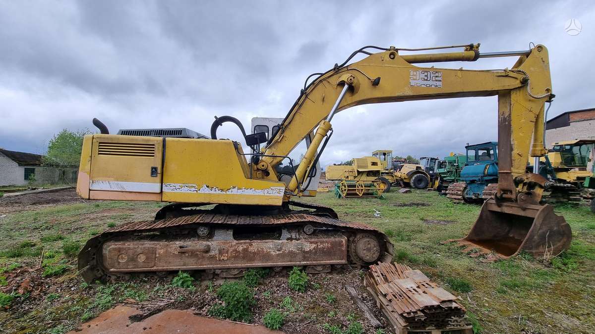 Liebherr 932 Litronic, экскаваторы