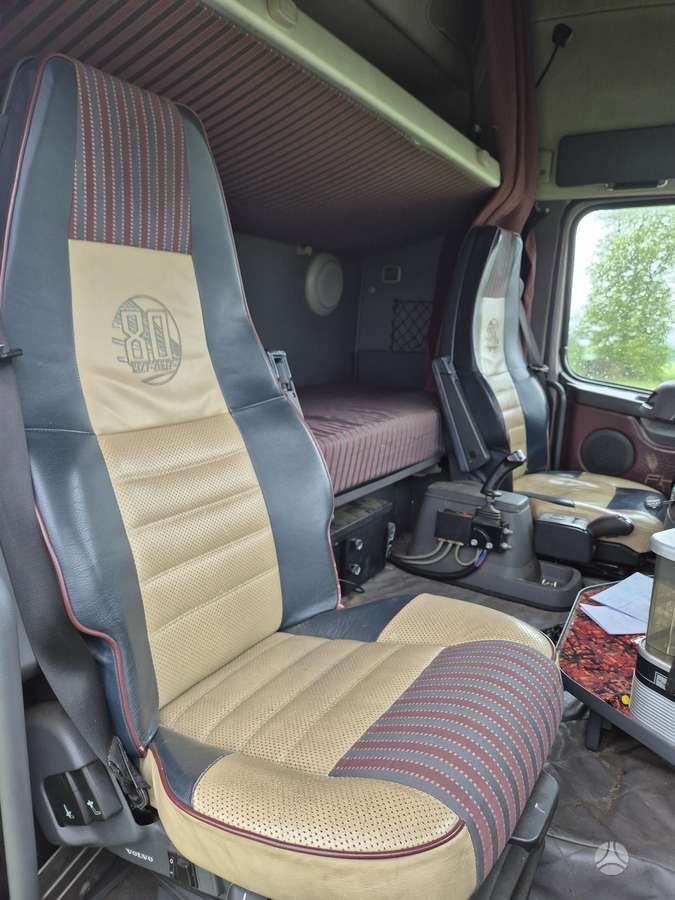 Volvo FH16  660, самосвалы