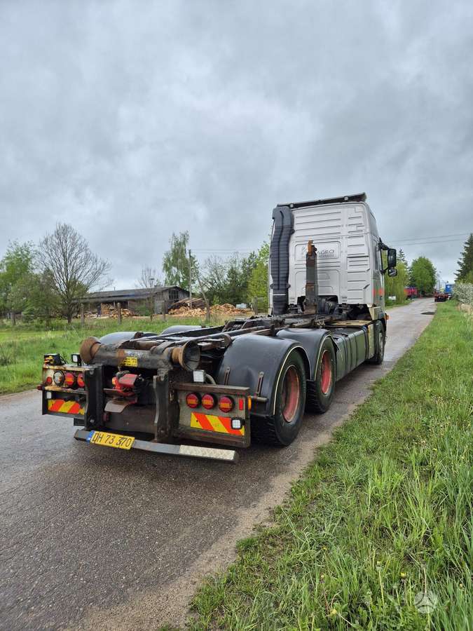 Volvo FH16  660, самосвалы