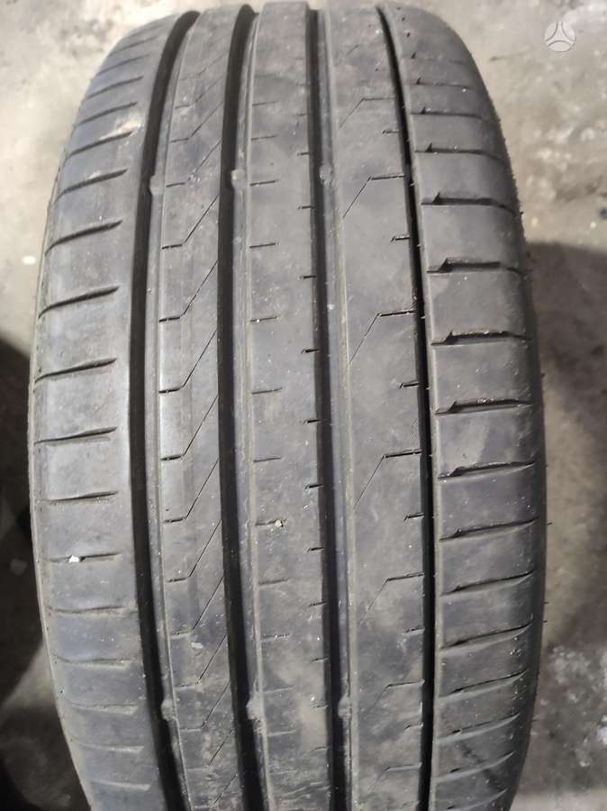 Falken, summer 235/50 R18