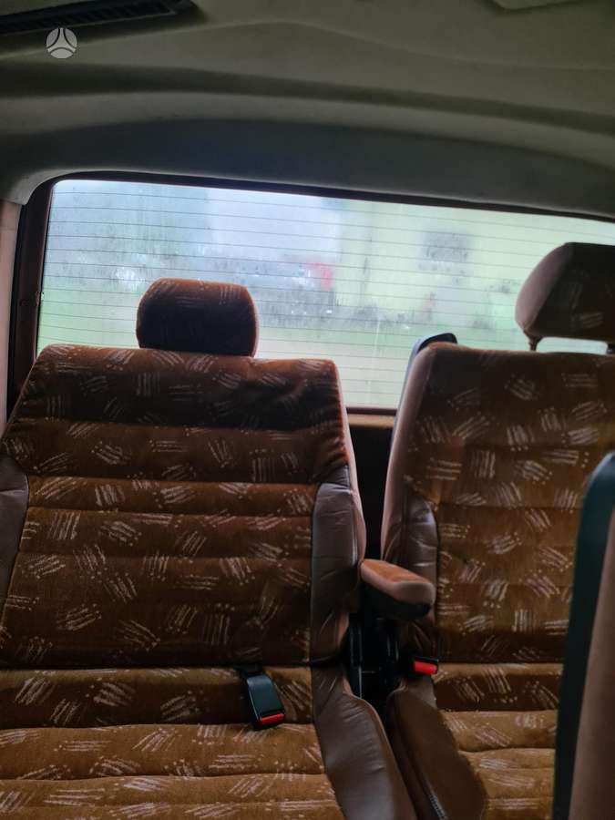 Volkswagen Caravelle