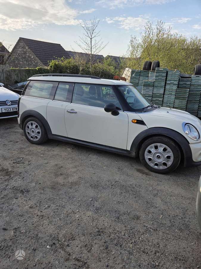 Mini Clubman по частям