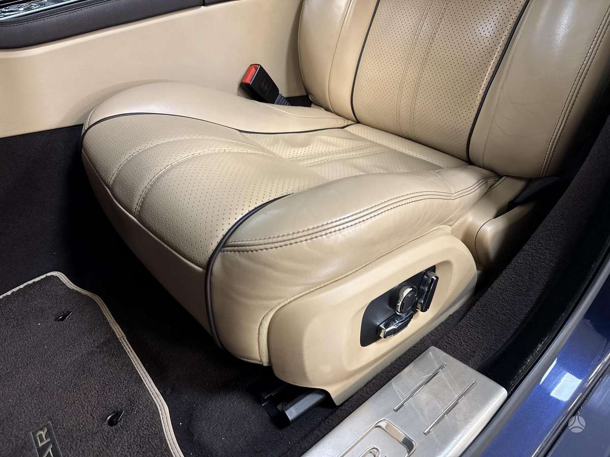 Jaguar XJ, 3.0 l., Седан