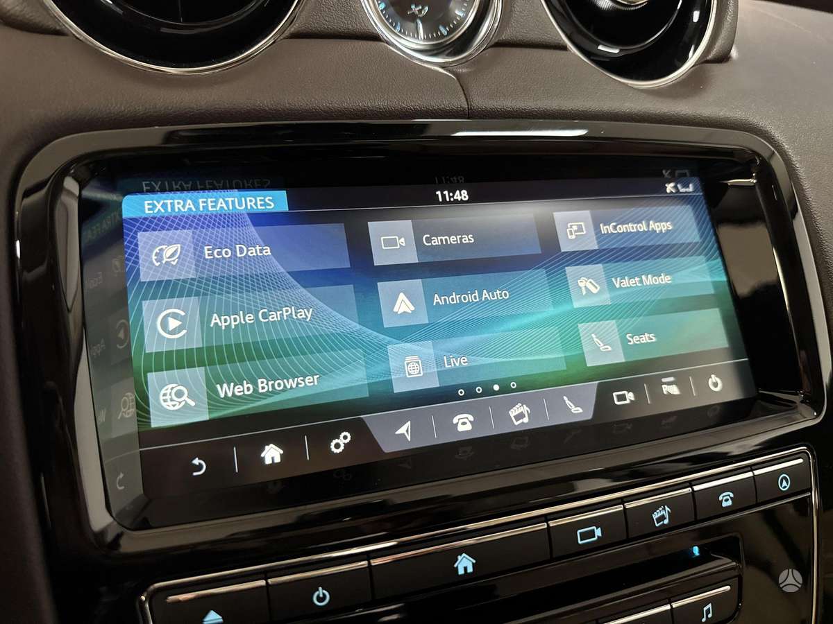 Jaguar XJ, 3.0 l., Седан
