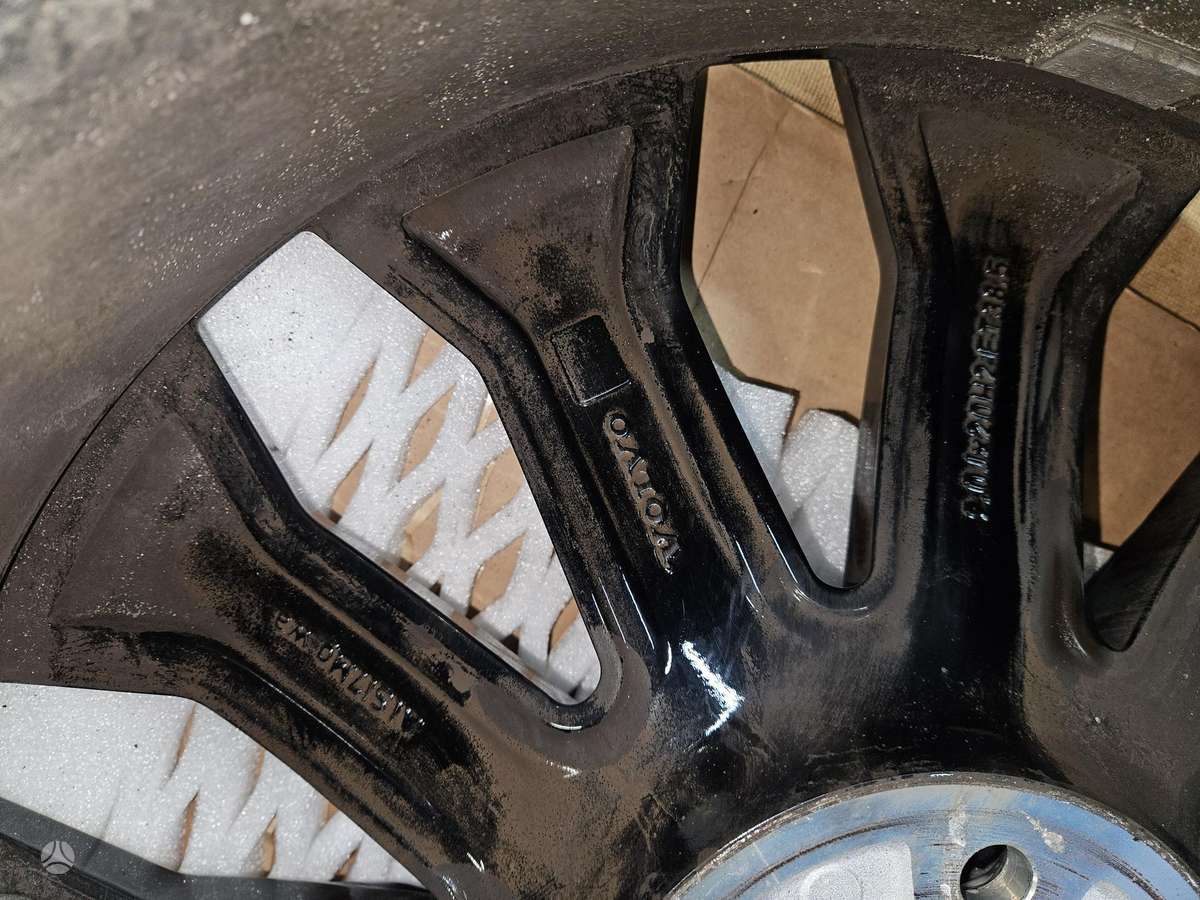 Volvo, light alloy, R20