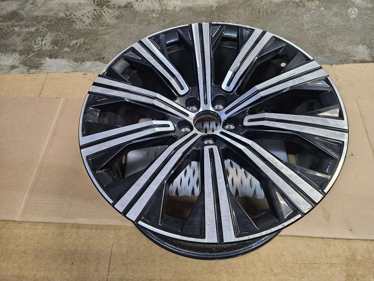 Volvo Xc90, light alloy, R22