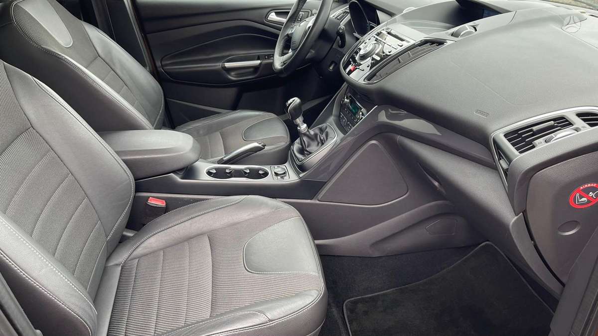 Ford Kuga, 2.0 l., mpv / minivan