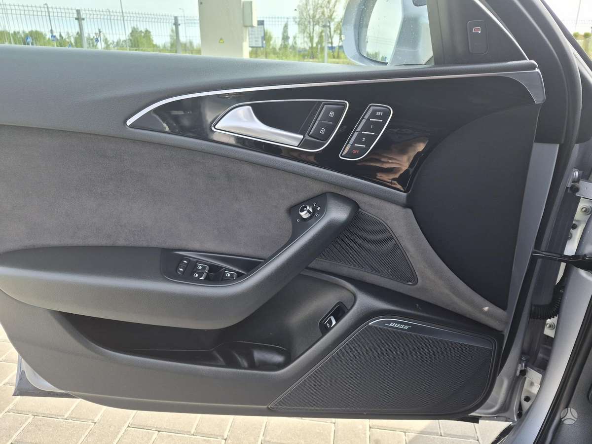 Audi A6 allroad, 3.0 l., Универсал