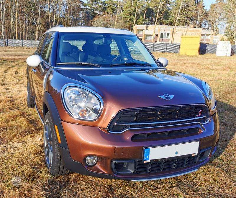 Mini Cooper, 1.6 l., off-road / crossover