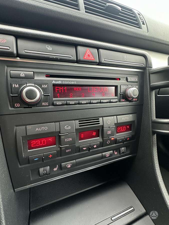 Audi A4, 2.0 l., universalas