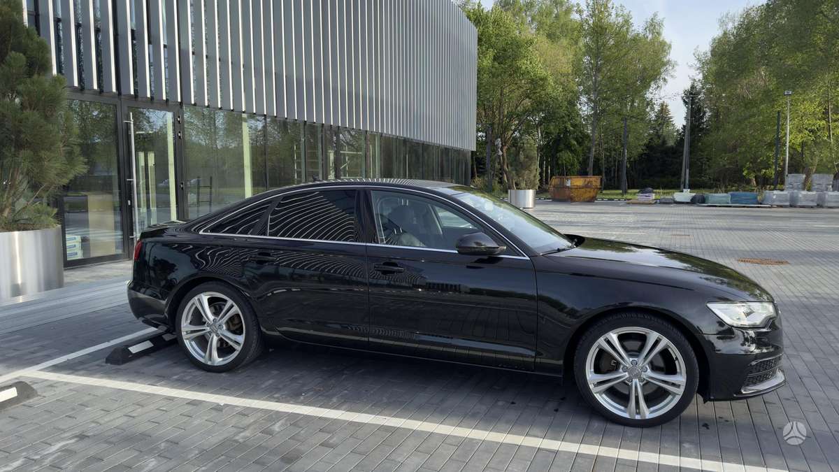 Audi A6, 3.0 l., Седан