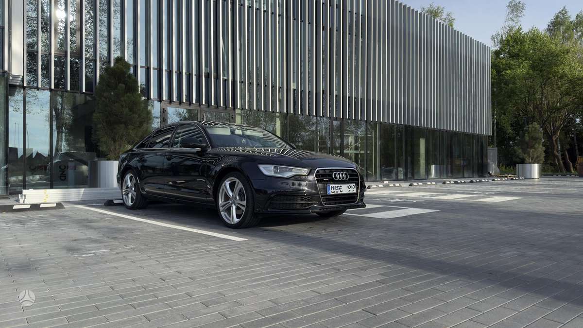 Audi A6, 3.0 l., Седан