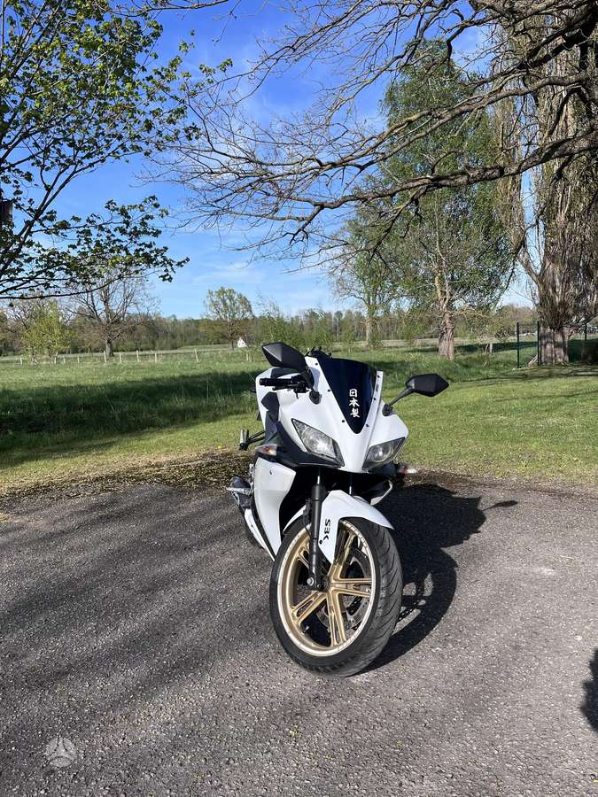 Yamaha YZF 125cc, спортбайки / superbikes