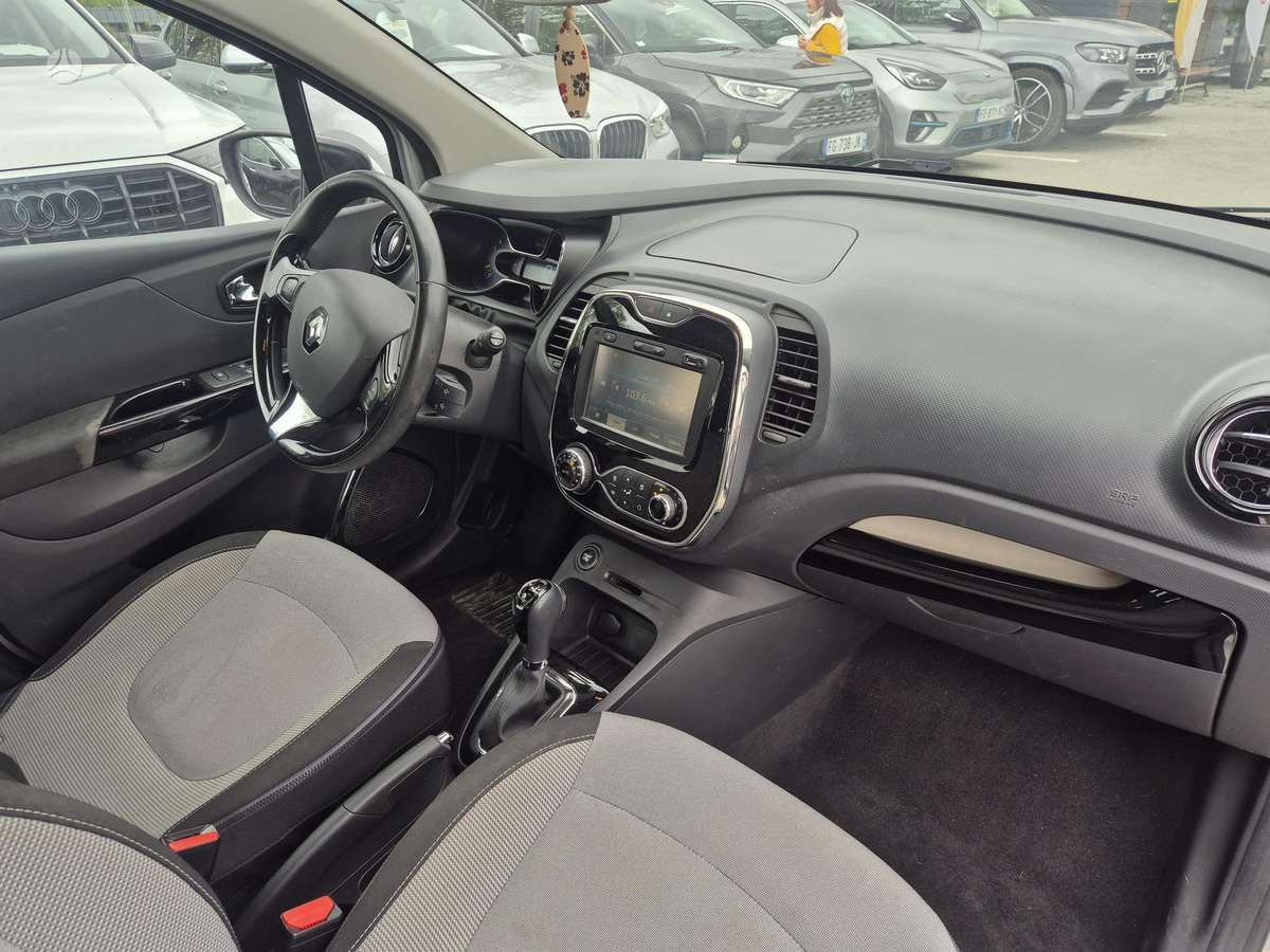 Renault Captur, 1.2 l., off-road / crossover
