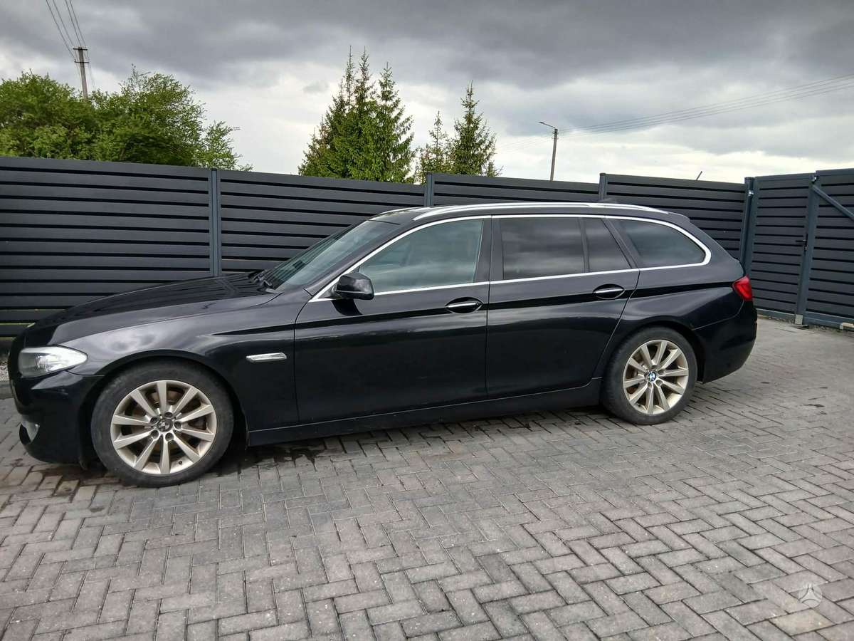 BMW 520, 2.0 l., wagon