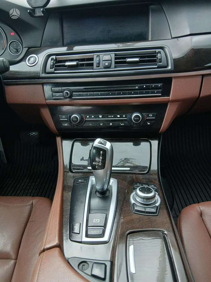 BMW 520, 2.0 l., wagon