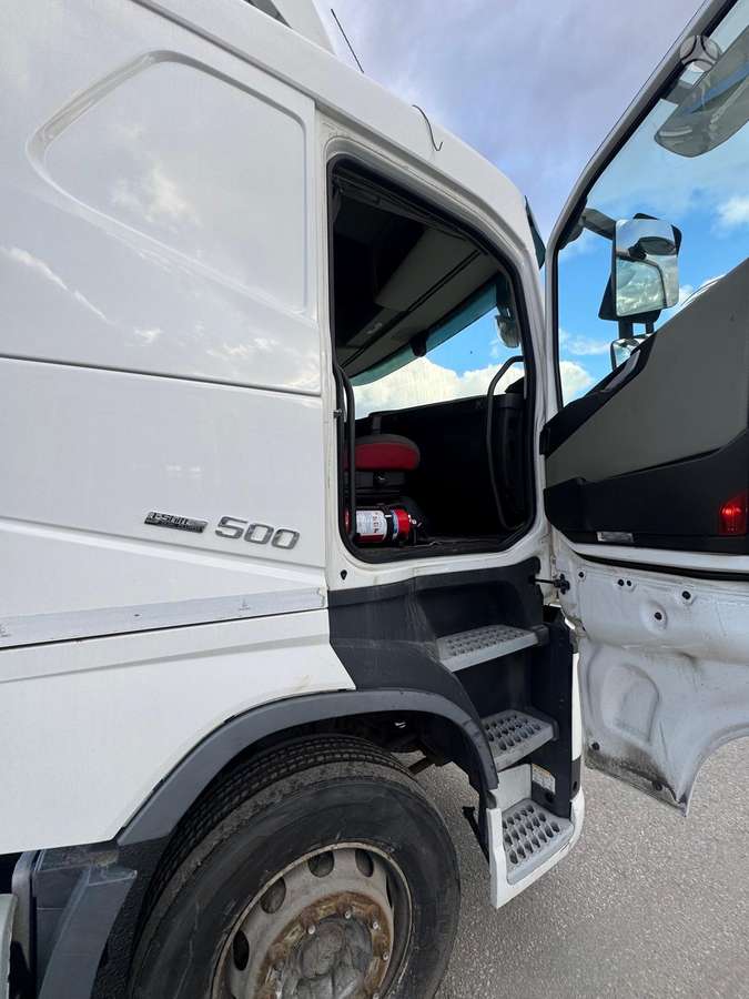 Volvo FH500, шасси