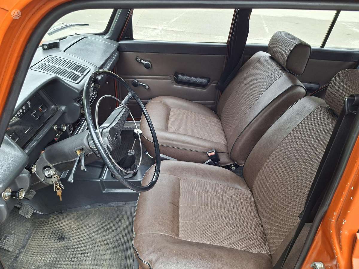 Moskvich 2125, 1.5 l., hatchback