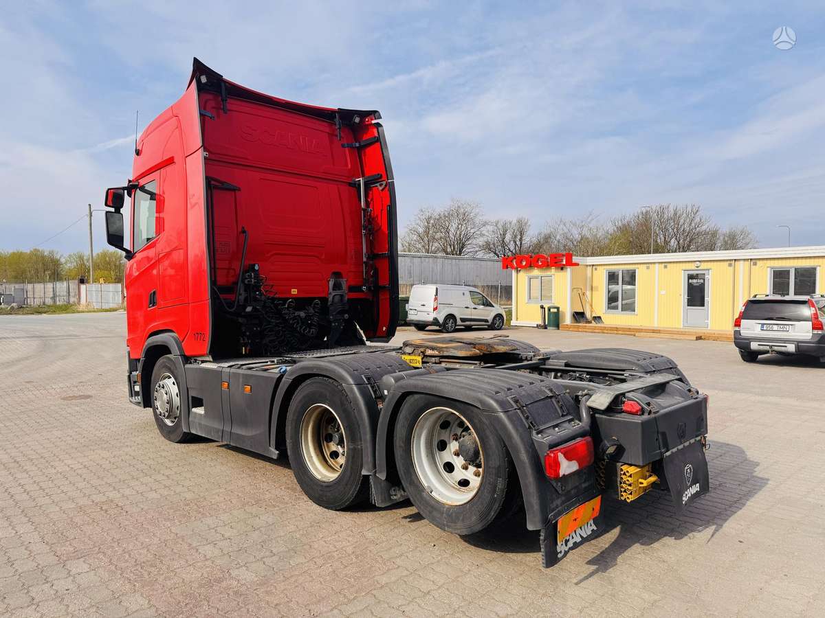 Scania S500, double sleeper