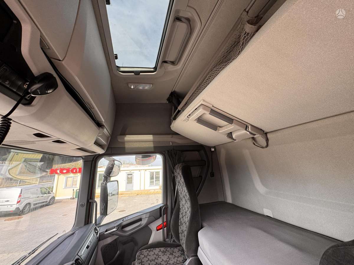 Scania S500, double sleeper