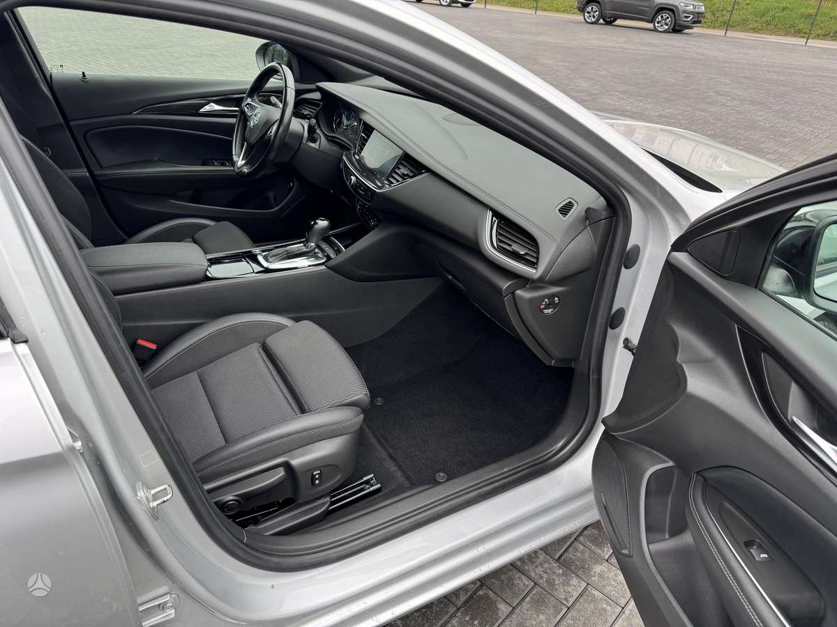 Opel Insignia, 1.5 l., Универсал