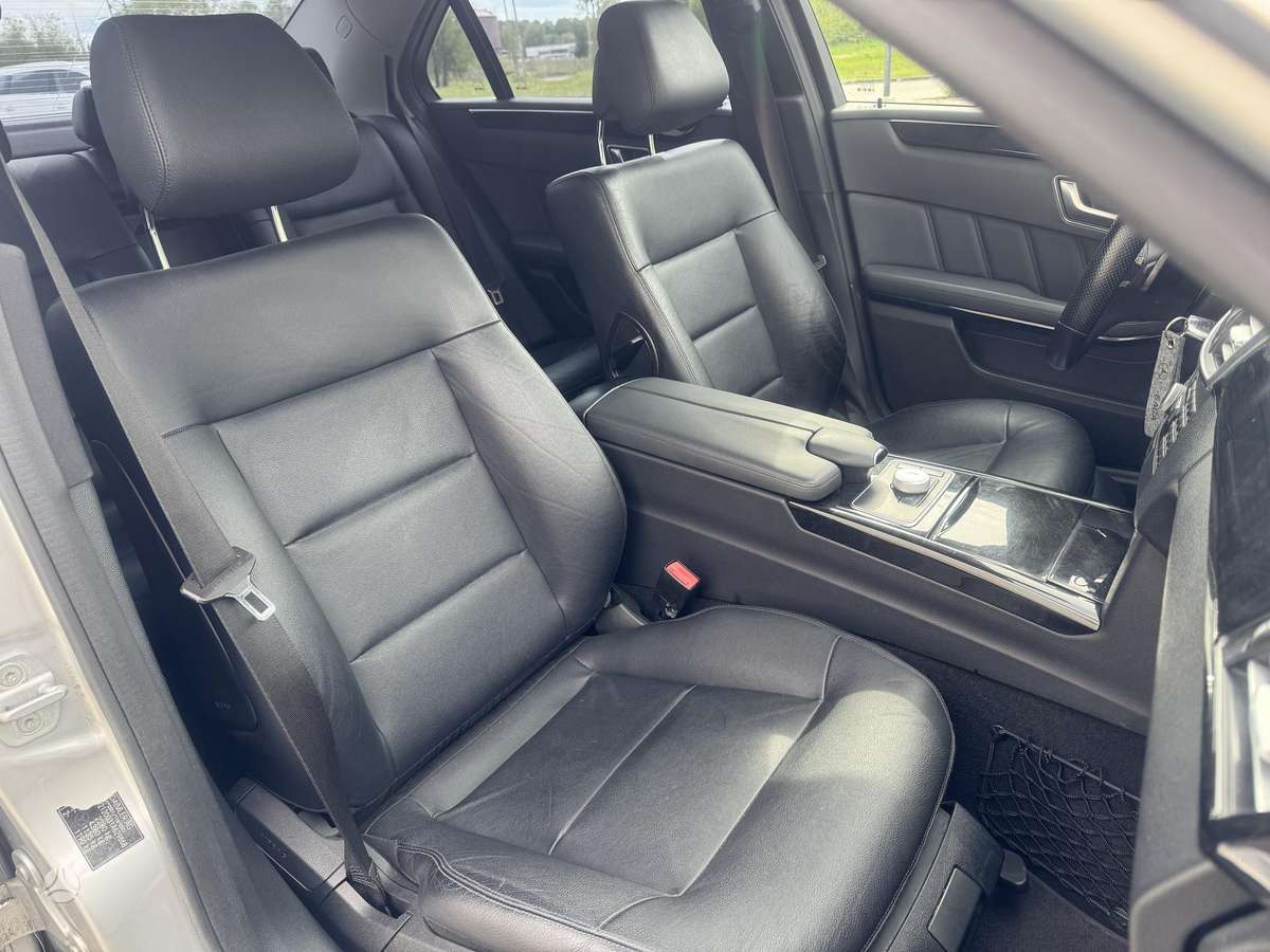 Mercedes-Benz E250, 2.2 l., Седан