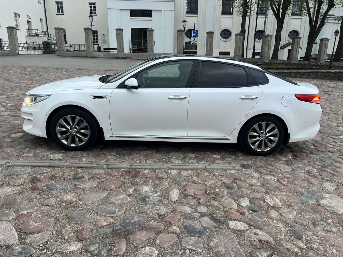 Kia Optima, 1.7 l., Седан