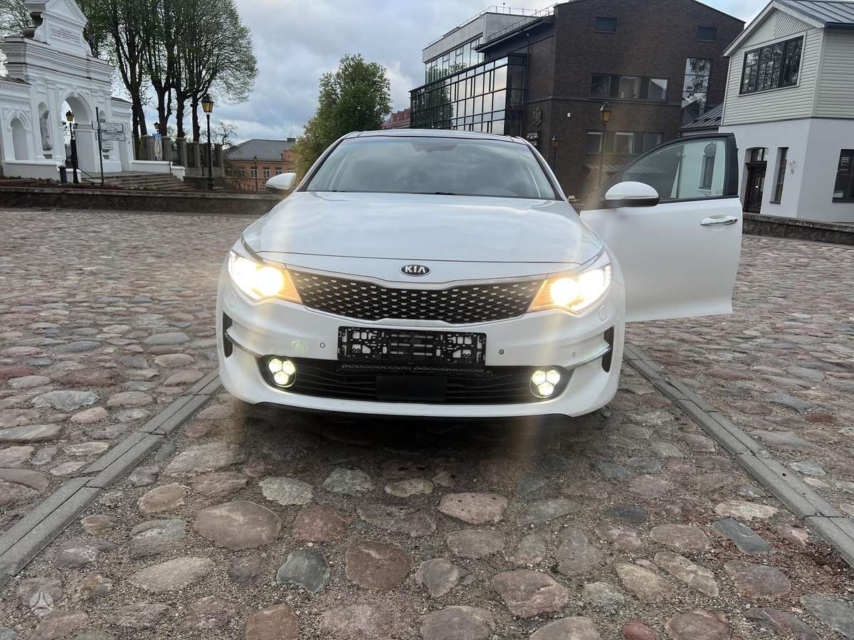 Kia Optima, 1.7 l., Седан