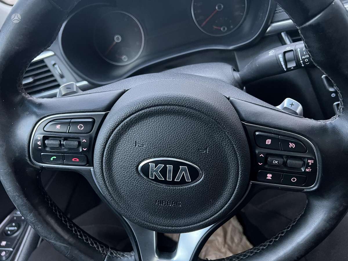Kia Optima, 1.7 l., Седан