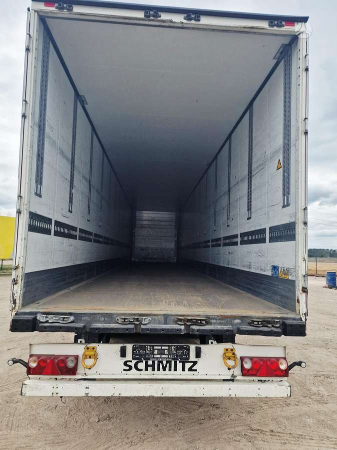 Schmitz SKO, box / van type