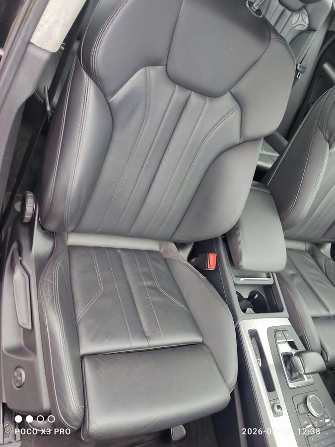 Audi Q5, 2.0 l., Внедорожник / Кроссовер