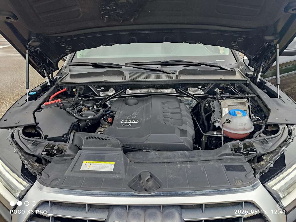 Audi Q5, 2.0 l., Внедорожник / Кроссовер