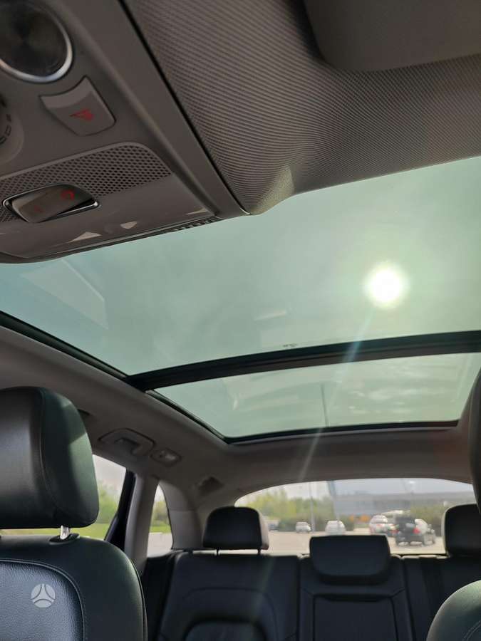 Audi Q5, 2.0 l., Внедорожник / Кроссовер