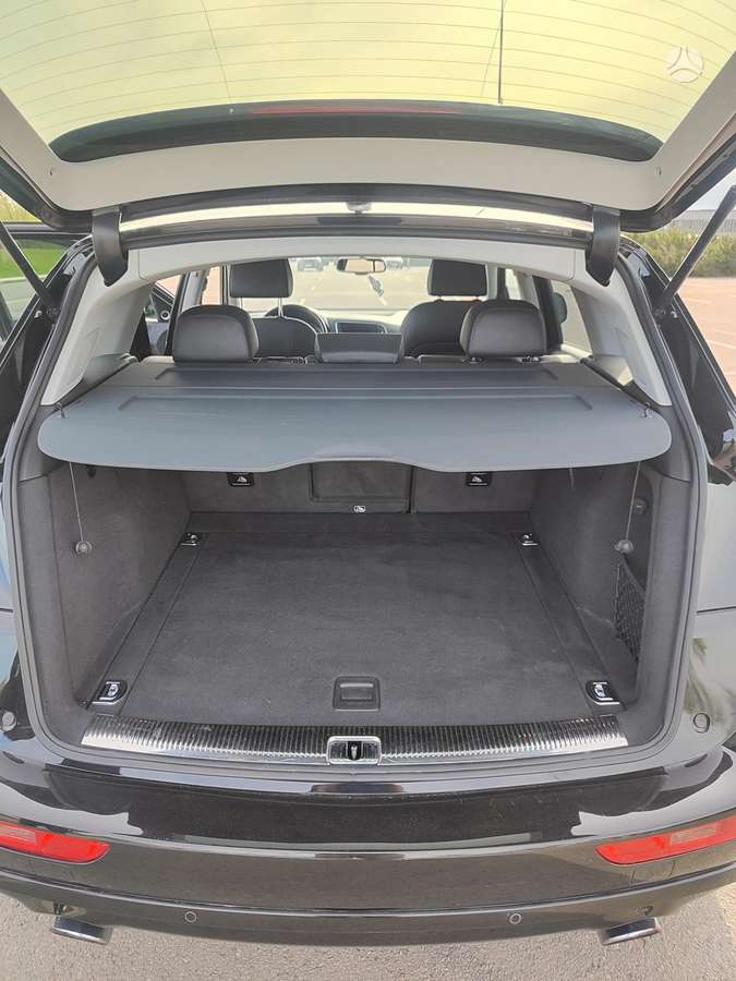 Audi Q5, 2.0 l., Внедорожник / Кроссовер