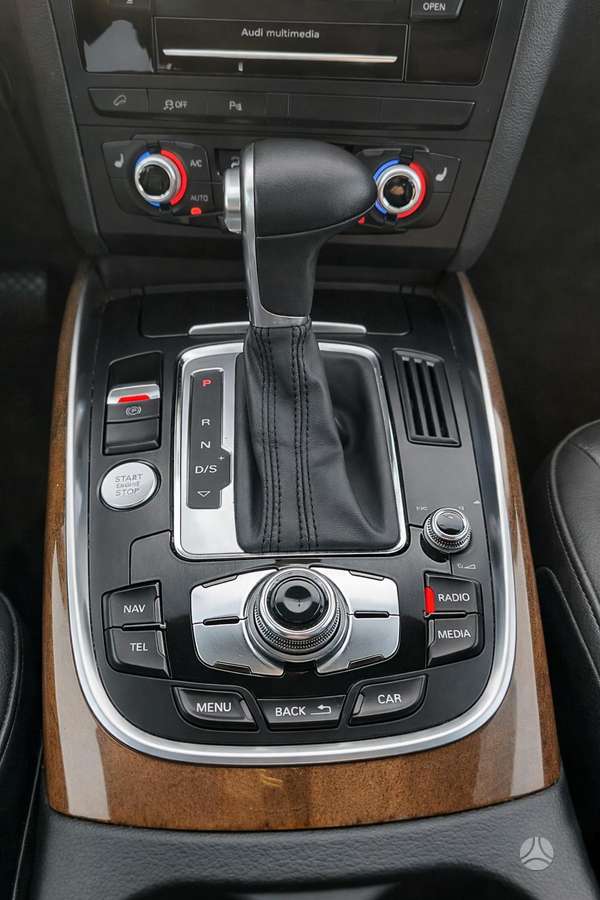 Audi Q5, 2.0 l., Внедорожник / Кроссовер