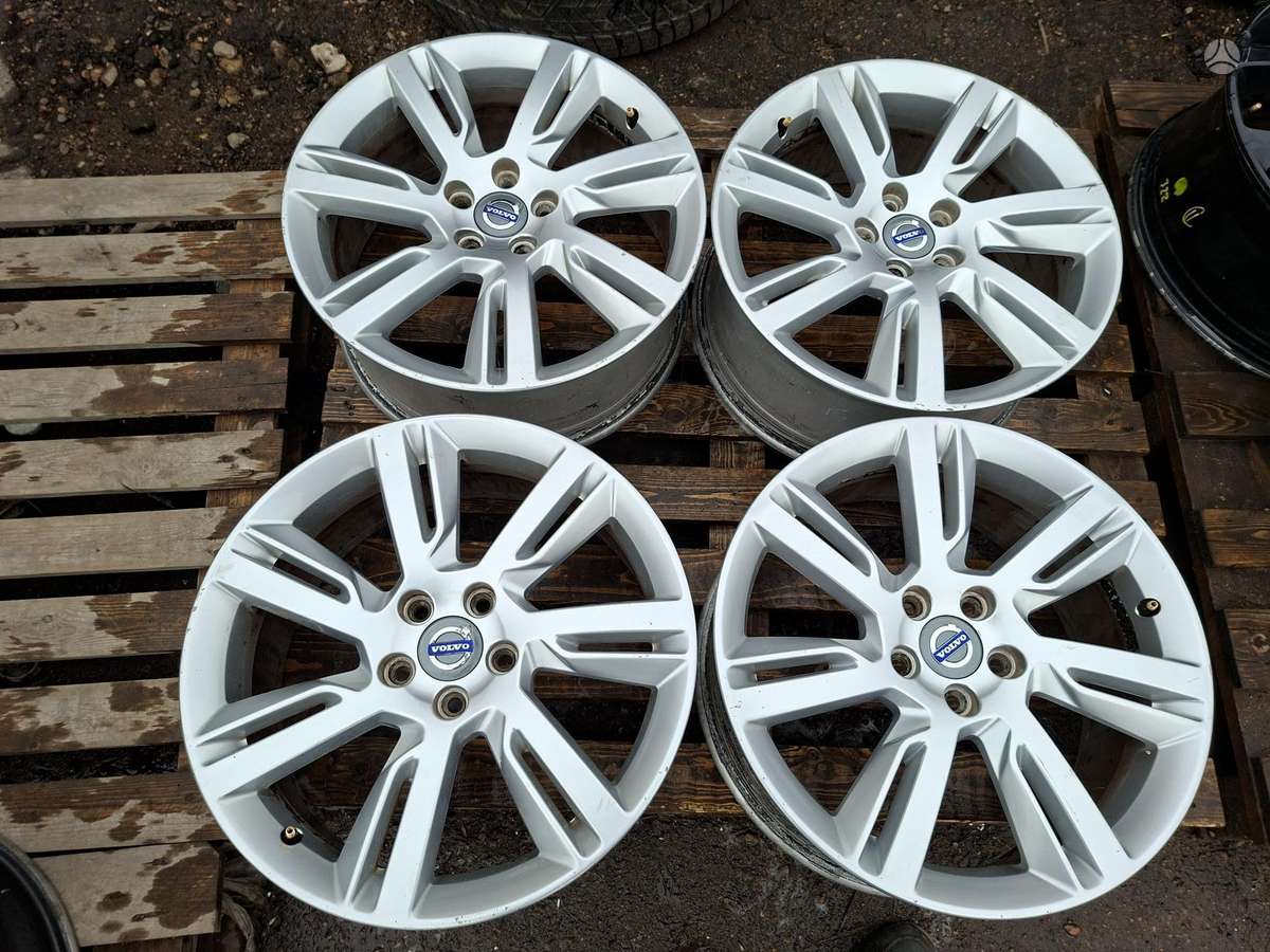 Volvo ET55, lengvojo lydinio, R18