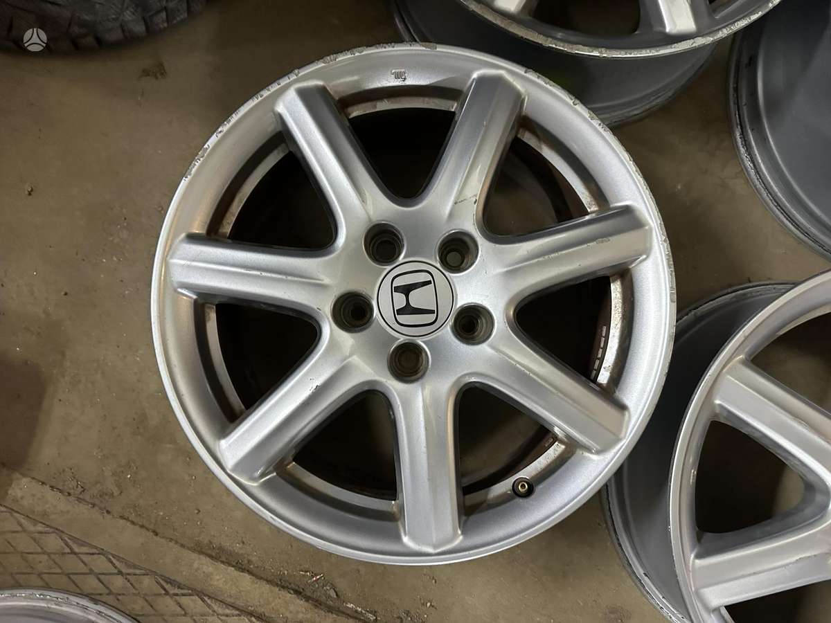 Honda, lengvojo lydinio, R17