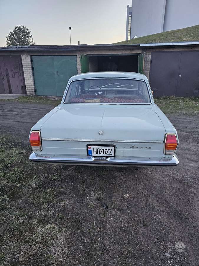 GAZ 24, 2.5 l., Седан