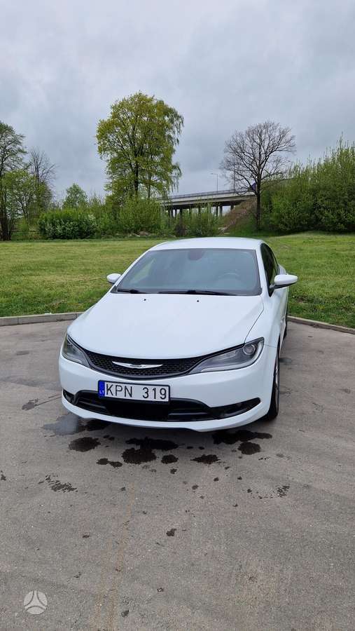 Chrysler 200, 2.4 l., Седан